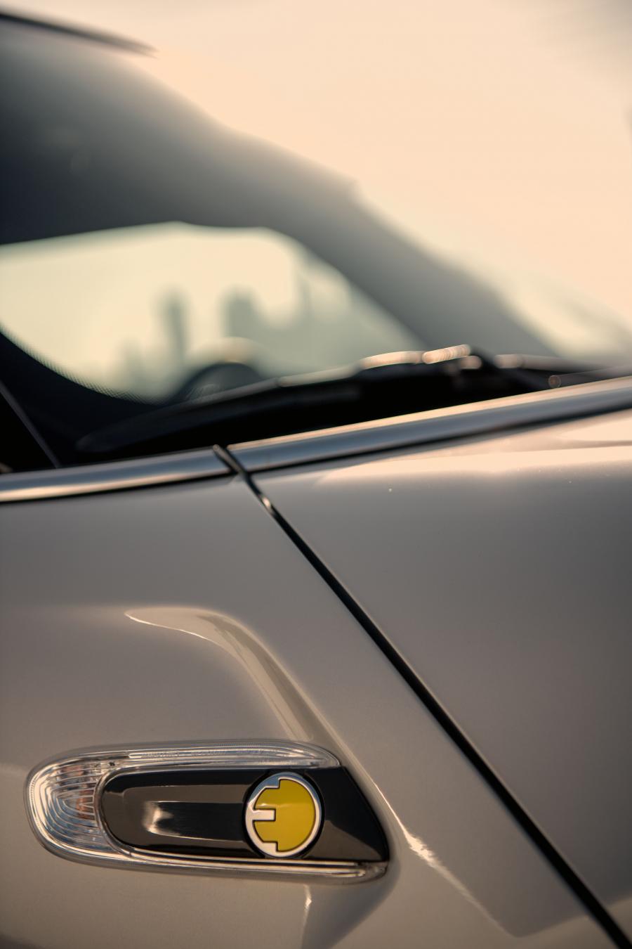 Детали экстерьера Mini Cooper SE (F56) 2019 года  (WW) (фото 60 из 132)